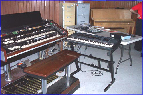 Hammond and keyboard