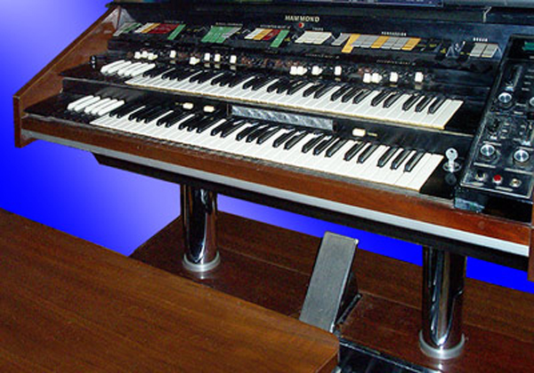 Hammond organ X66 Console