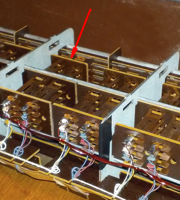 B3 pedal contacts and point where the actuator pushes the 8 individual pedal contacts simultaneously.