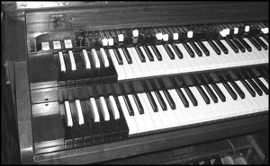 Hammond console close-up